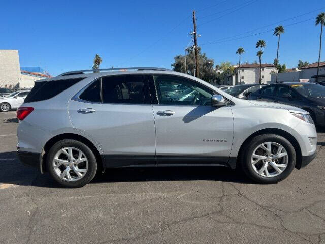 Used 2020 Chevrolet Equinox LT with VIN 2GNAXLEX1L6190577 for sale in Mesa, AZ