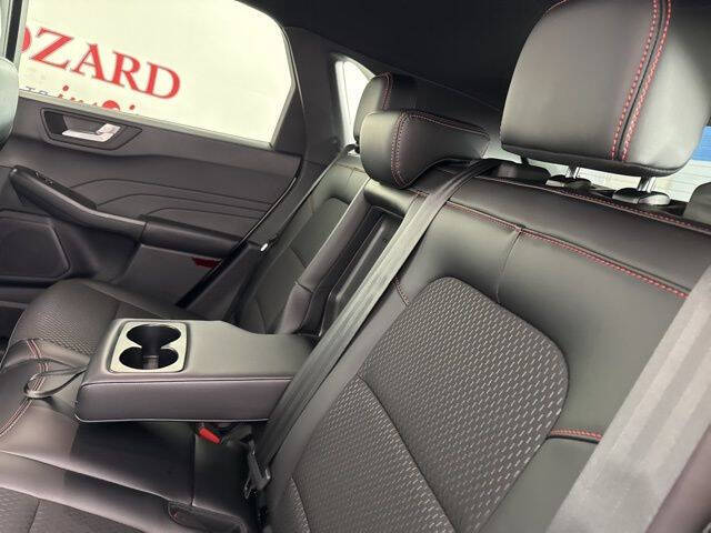 2026 Ford Escape Hybrid ST-Line Select