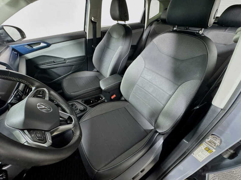 2022 Volkswagen Taos SE 4Motion