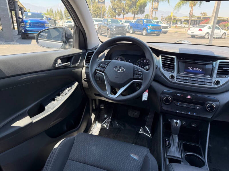 2017 Hyundai Tucson SE