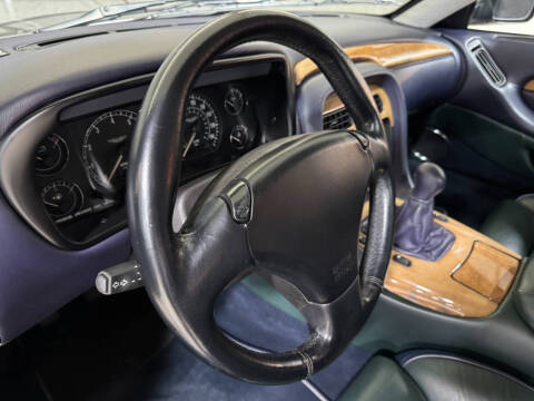 2000 Aston Martin DB7 Vantage
