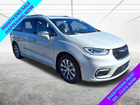 2021 Chrysler Pacifica Hybrid for sale at PHIL SMITH AUTOMOTIVE GROUP - Pinehurst Toyota Hyundai in Southern Pines NC