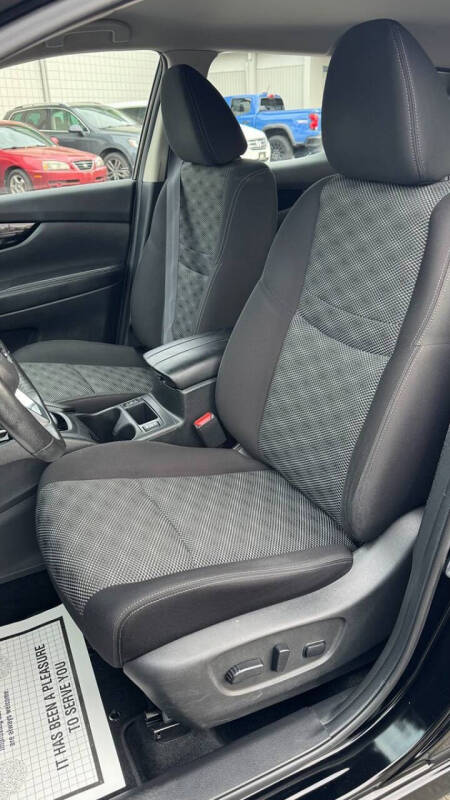 2019 Nissan Rogue Sport SV
