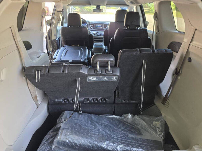 2020 Chrysler Pacifica Touring L