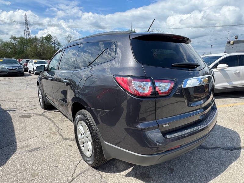 2015 Chevrolet Traverse LS