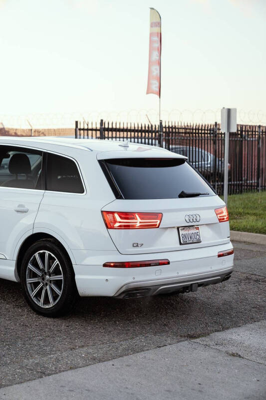 2019 Audi Q7 quattro Premium Plus 55 TFSI