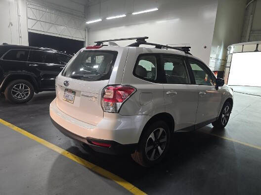 2017 Subaru Forester 2.5i