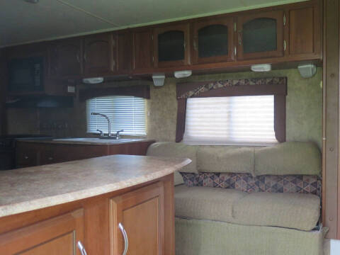 2013 Forest River Coachmen Freedom