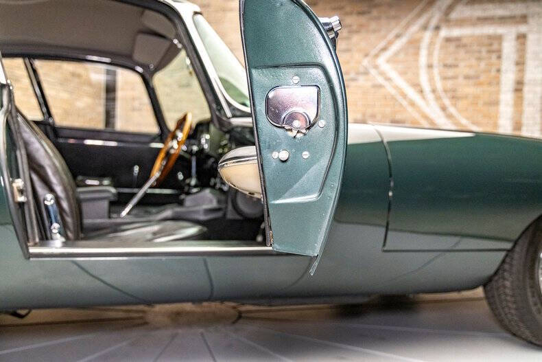 1966 Jaguar E-Type