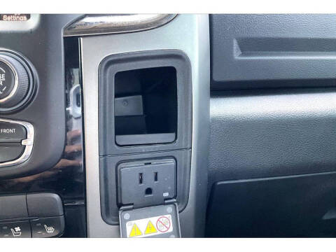 2015 RAM 1500 Sport