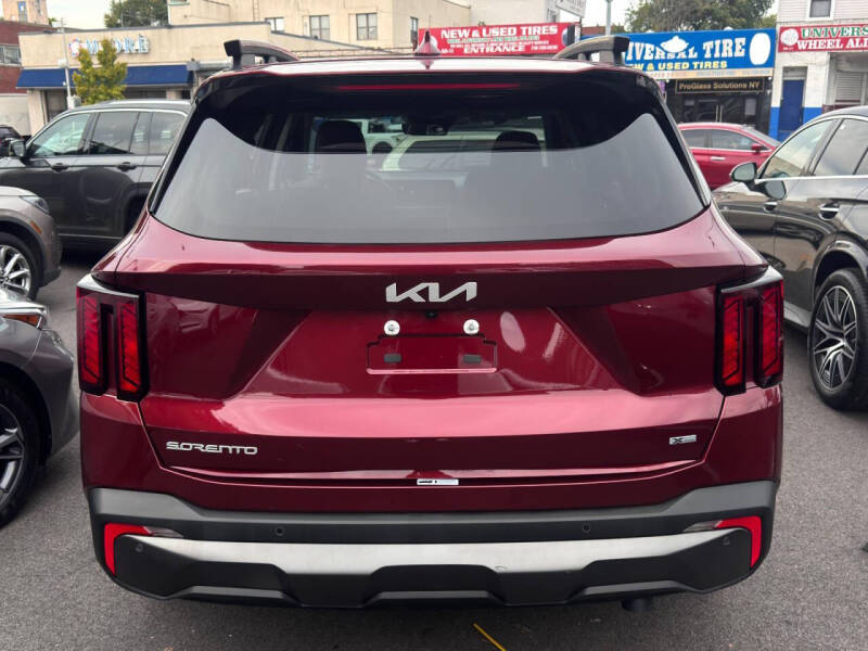 2024 Kia Sorento X-Line EX