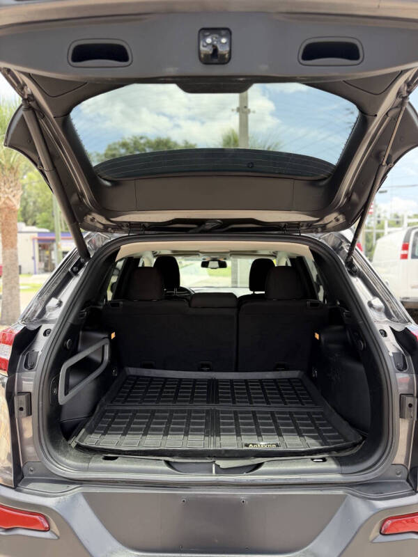 2017 Jeep Cherokee Latitude