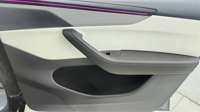 2026 Tesla Model Y Long Range