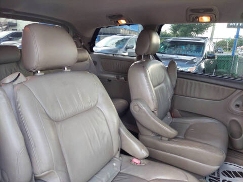 2006 Toyota Sienna XLE Limited 7 Passenger