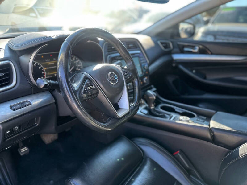 2017 Nissan Maxima 3.5 SV