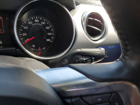 2022 Ford Mustang EcoBoost Premium