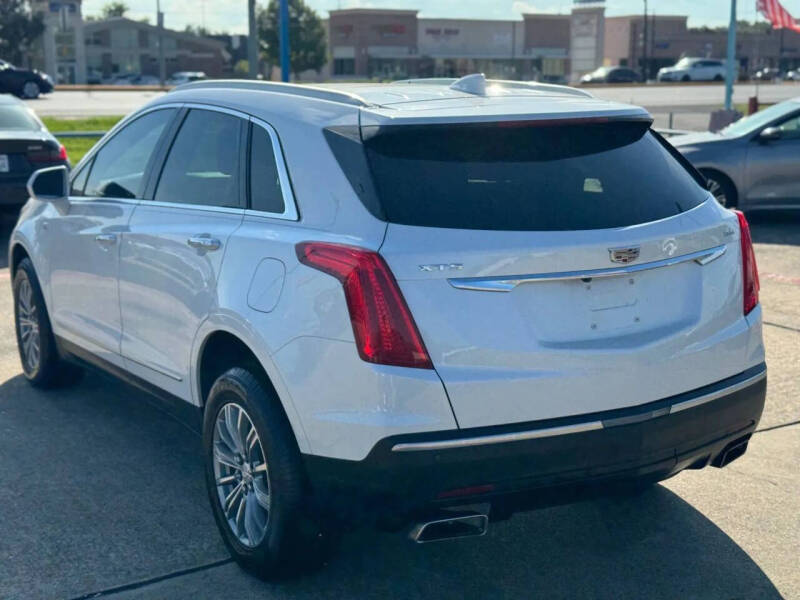 2018 Cadillac XT5 Luxury