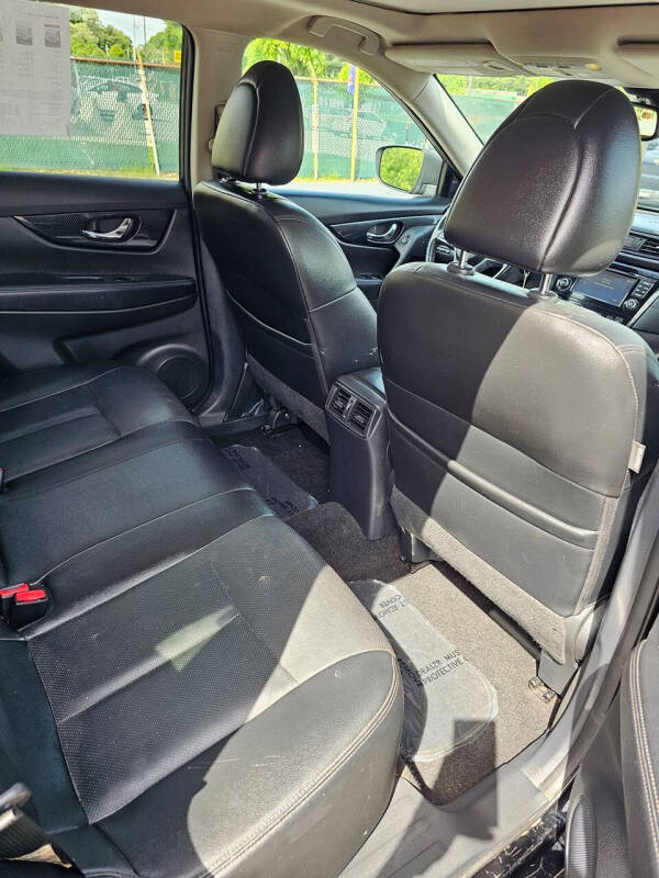 2017 Nissan Rogue Hybrid SL