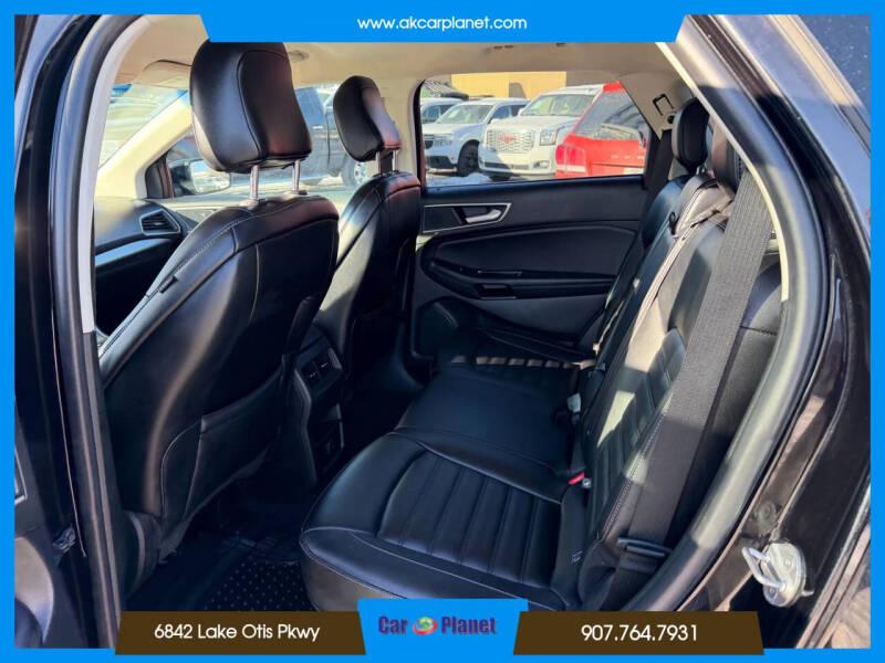 2020 Ford Edge