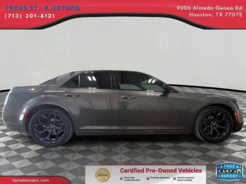 2020 Chrysler 300 Touring