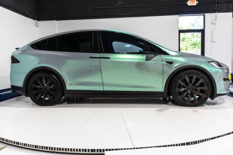 2023 Tesla Model X Standard Range