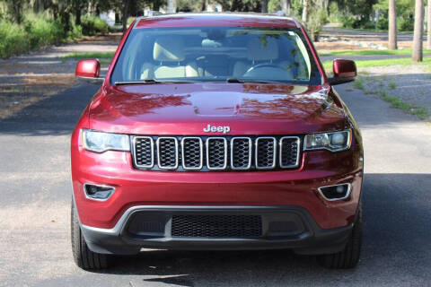 2020 Jeep Grand Cherokee Laredo