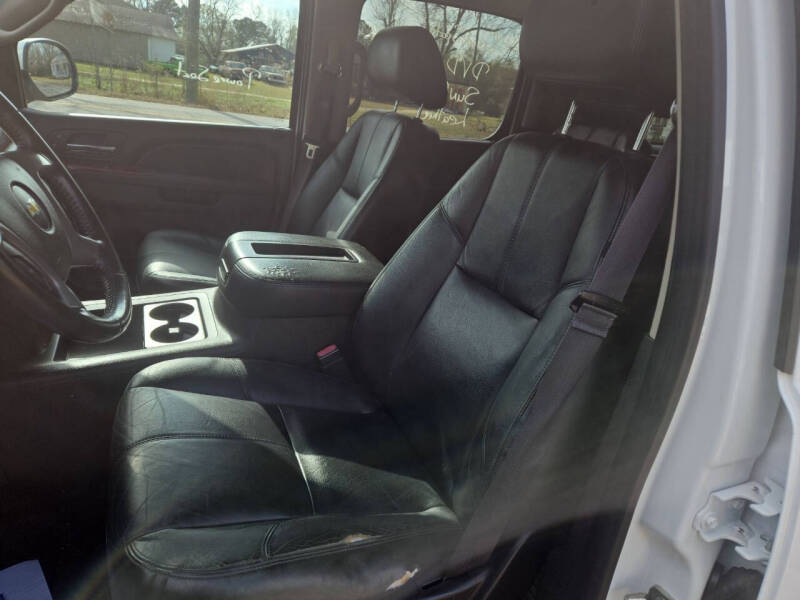 2014 Chevrolet Suburban LT