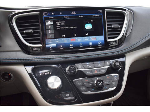 2021 Chrysler Pacifica Touring