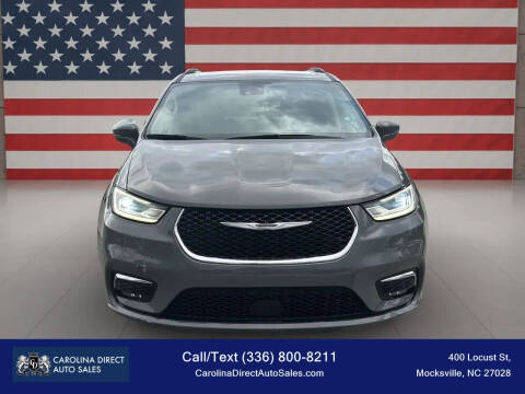 2022 Chrysler Pacifica Touring L