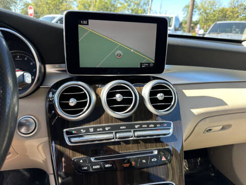 2017 Mercedes-Benz GLC GLC 300 4MATIC