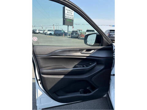 2024 Jeep Grand Cherokee L