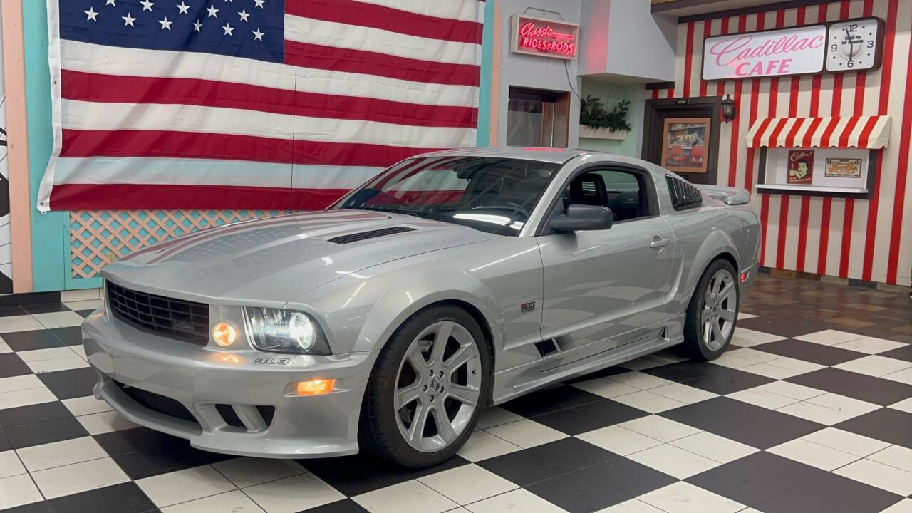 2006 Ford Mustang 3