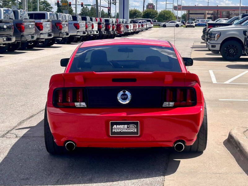 2006 Ford Mustang