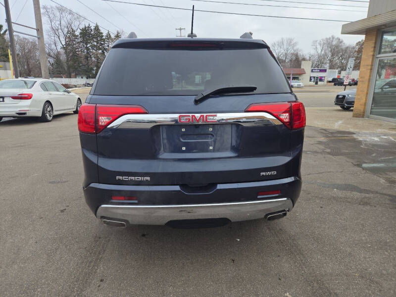 2018 GMC Acadia Denali