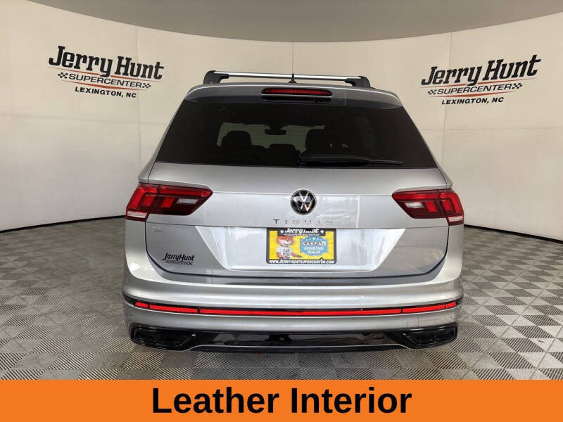 2024 Volkswagen Tiguan SE R-Line Black