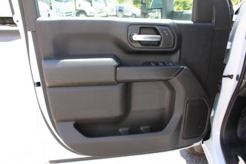 2025 Chevrolet Silverado 3500HD CC Work Truck