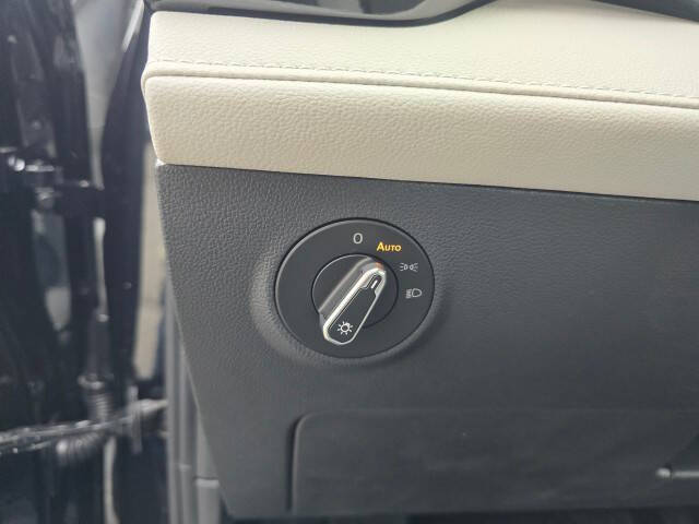 2026 Volkswagen Taos S 4Motion