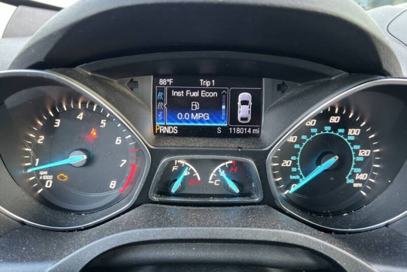 2016 Ford Escape S