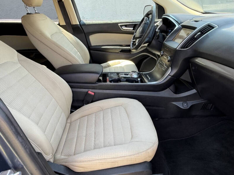 2019 Ford Edge SEL