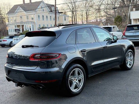 2017 Porsche Macan S