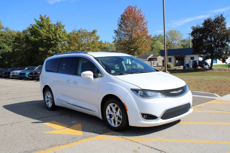 2018 Chrysler Pacifica Touring L Plus