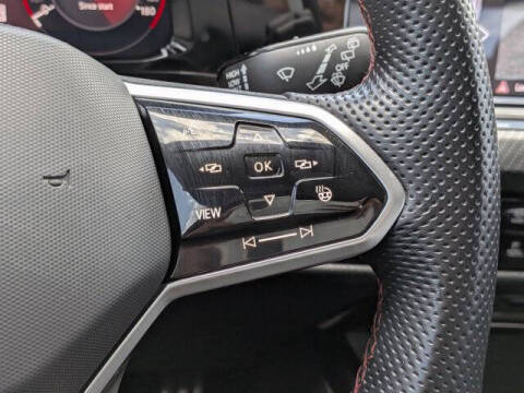2023 Volkswagen Golf GTI Autobahn