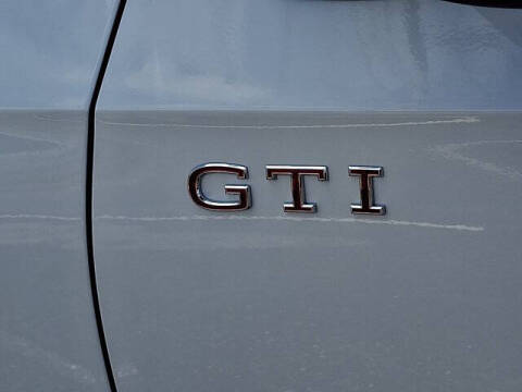 2026 Volkswagen Golf GTI SE
