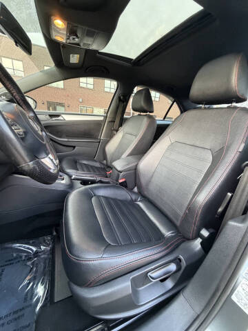 2012 Volkswagen Jetta GLI Autobahn