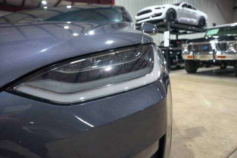 2022 Tesla Model X Plaid
