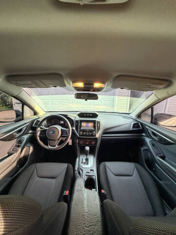 2017 Subaru Impreza 2.0i