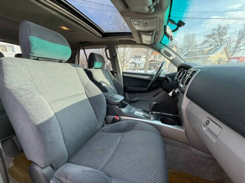 2003 Toyota 4Runner SR5