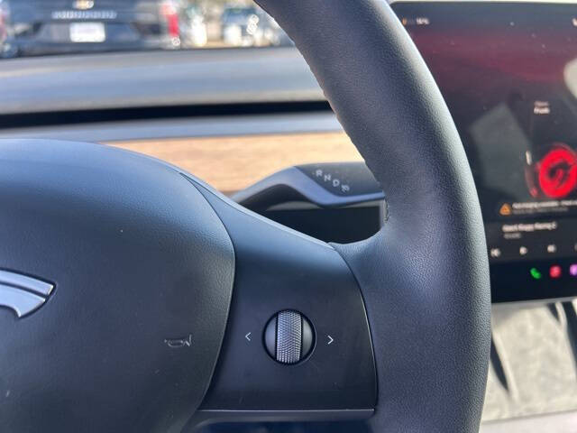 2025 Tesla Model Y Long Range