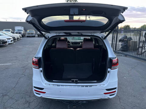 2017 Kia Sorento SX Limited V6