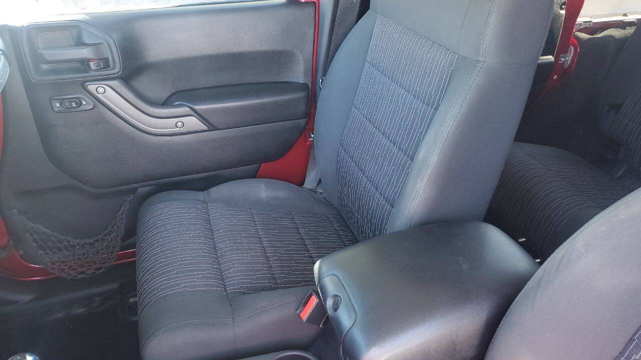 Used Car 2012 Jeep Wrangler Unlimited  Sport 4x4 4dr Suv For Sale Under $20,000 In San Antonio, Texas